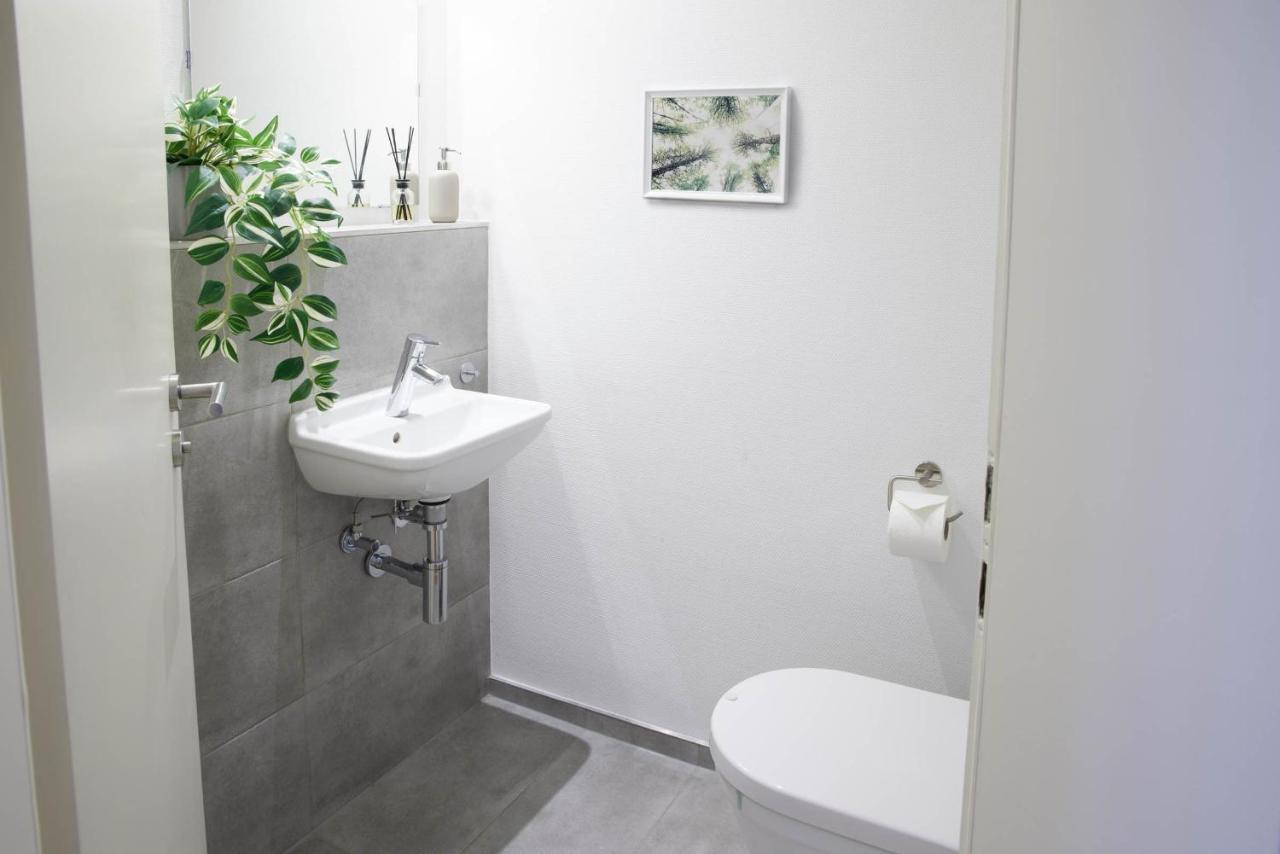 Design City Apartment, Modern, Ebenerdig, Top Lage 魏因海姆 外观 照片